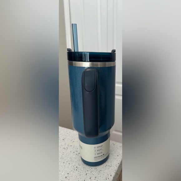 Stanley 40oz Hammertone Lake Tumbler - Picture 6 of 6